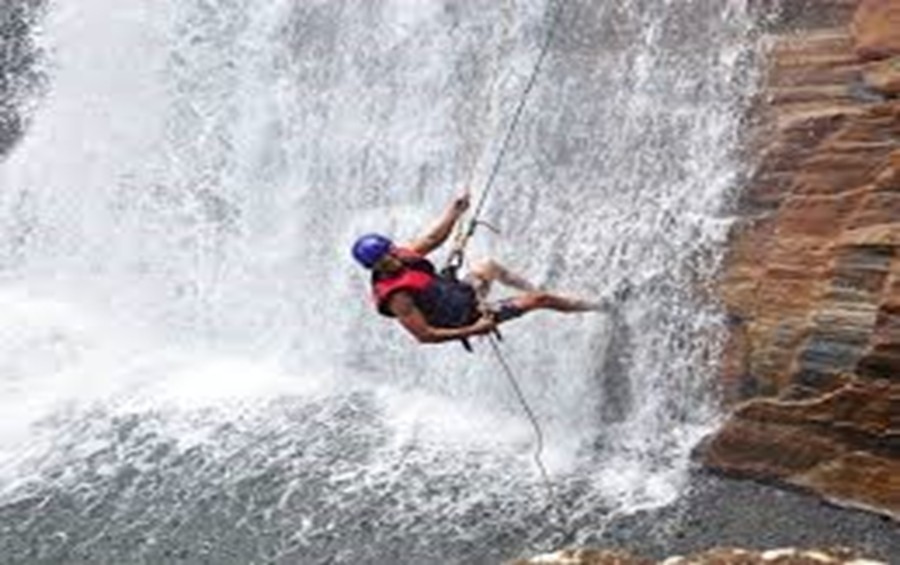 Belihuloya Canyoning Challenge