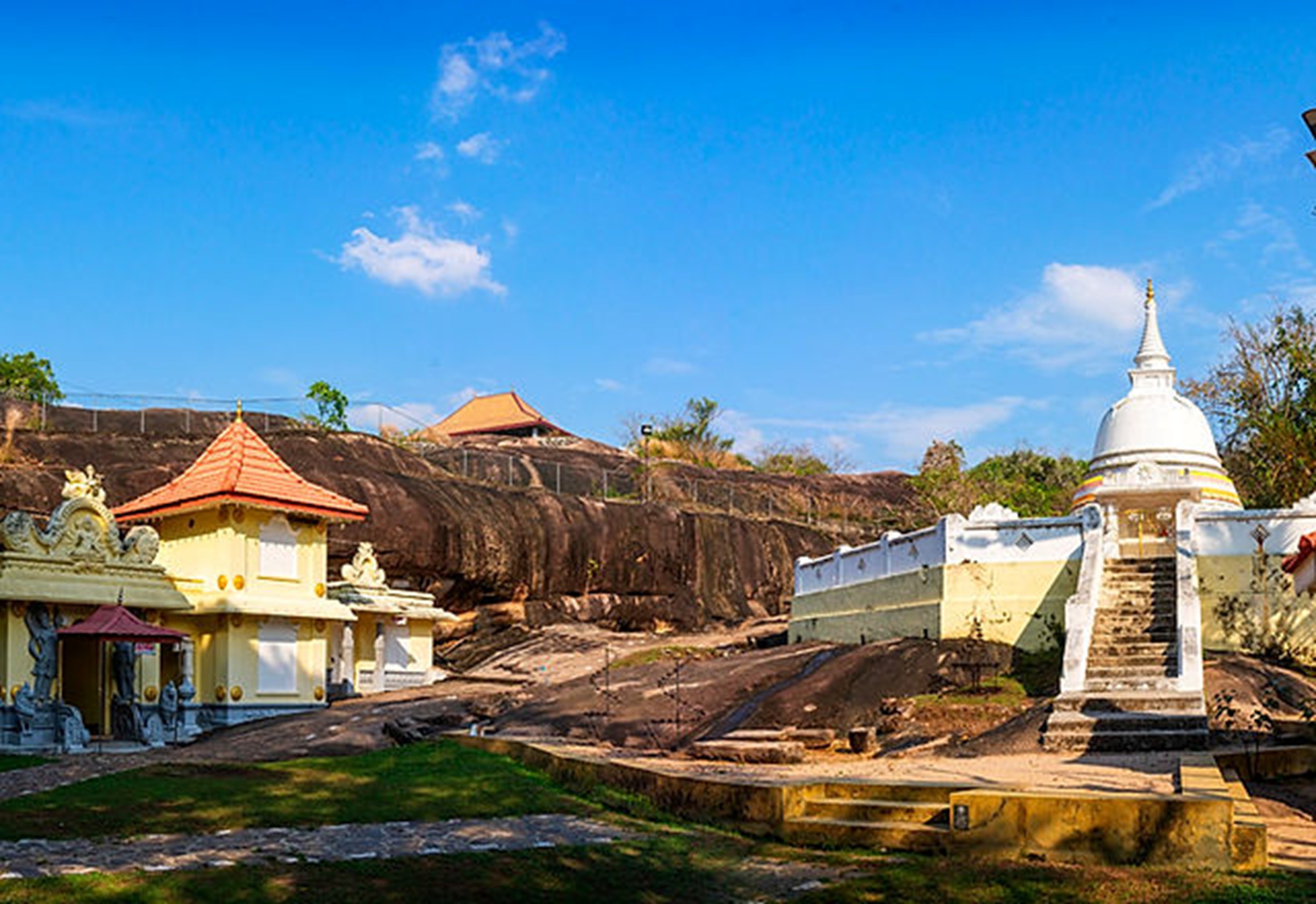 Ganekanda Purana Raja Maha Viharaya