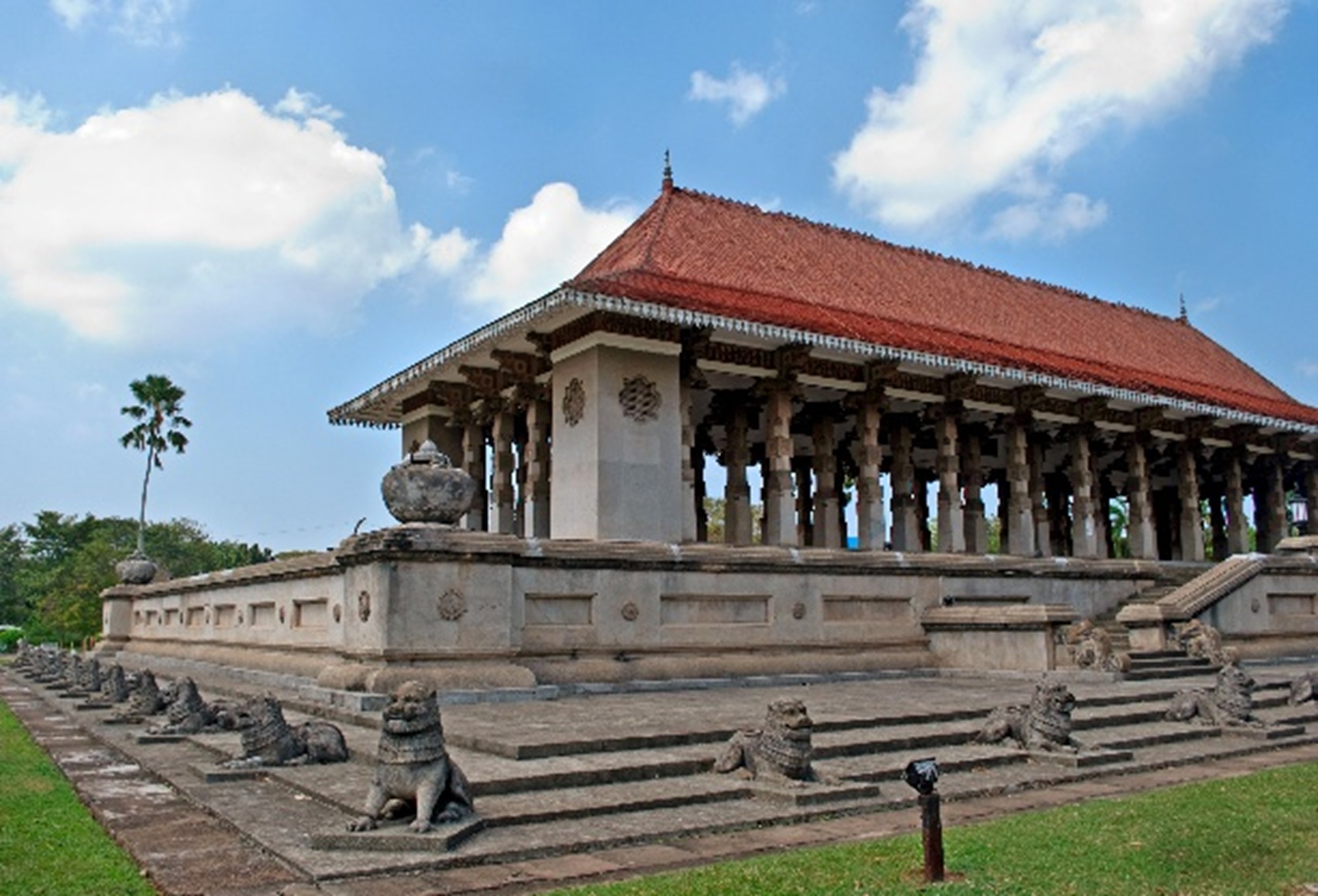 Independent Square