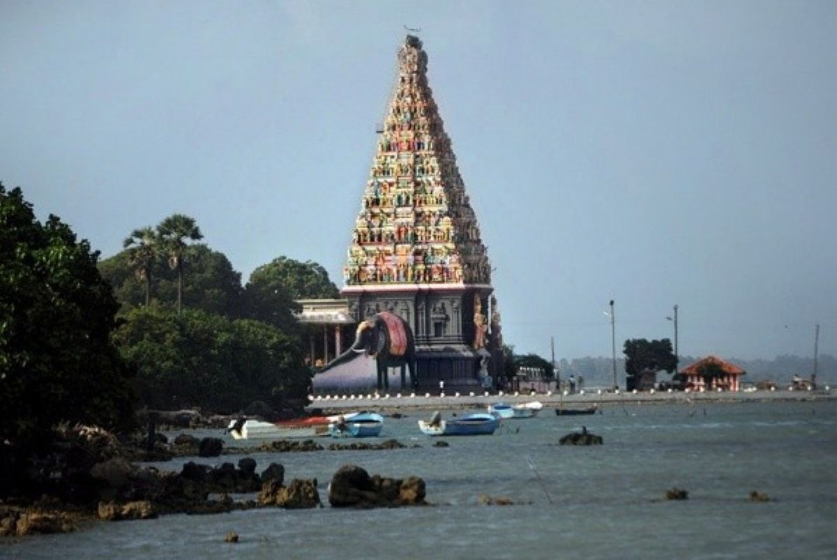 Nagapooshani  amman Hindu Temple