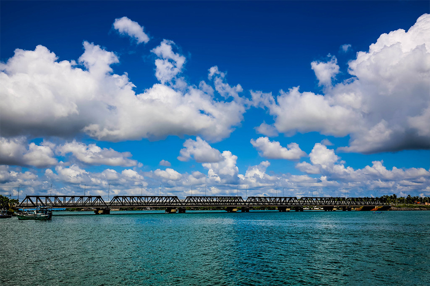 Kallady Bridge