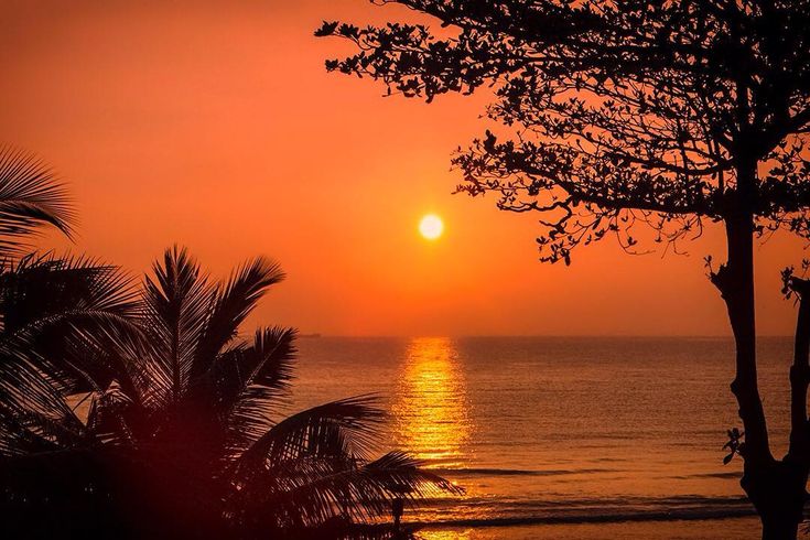 Sunset at Uppuveli Beach