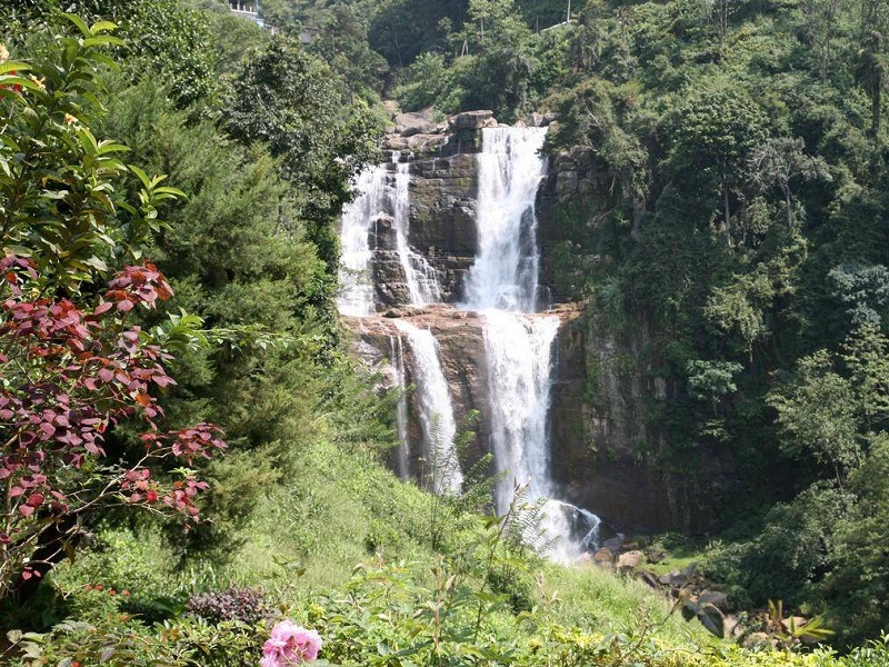 Ramboda Falls