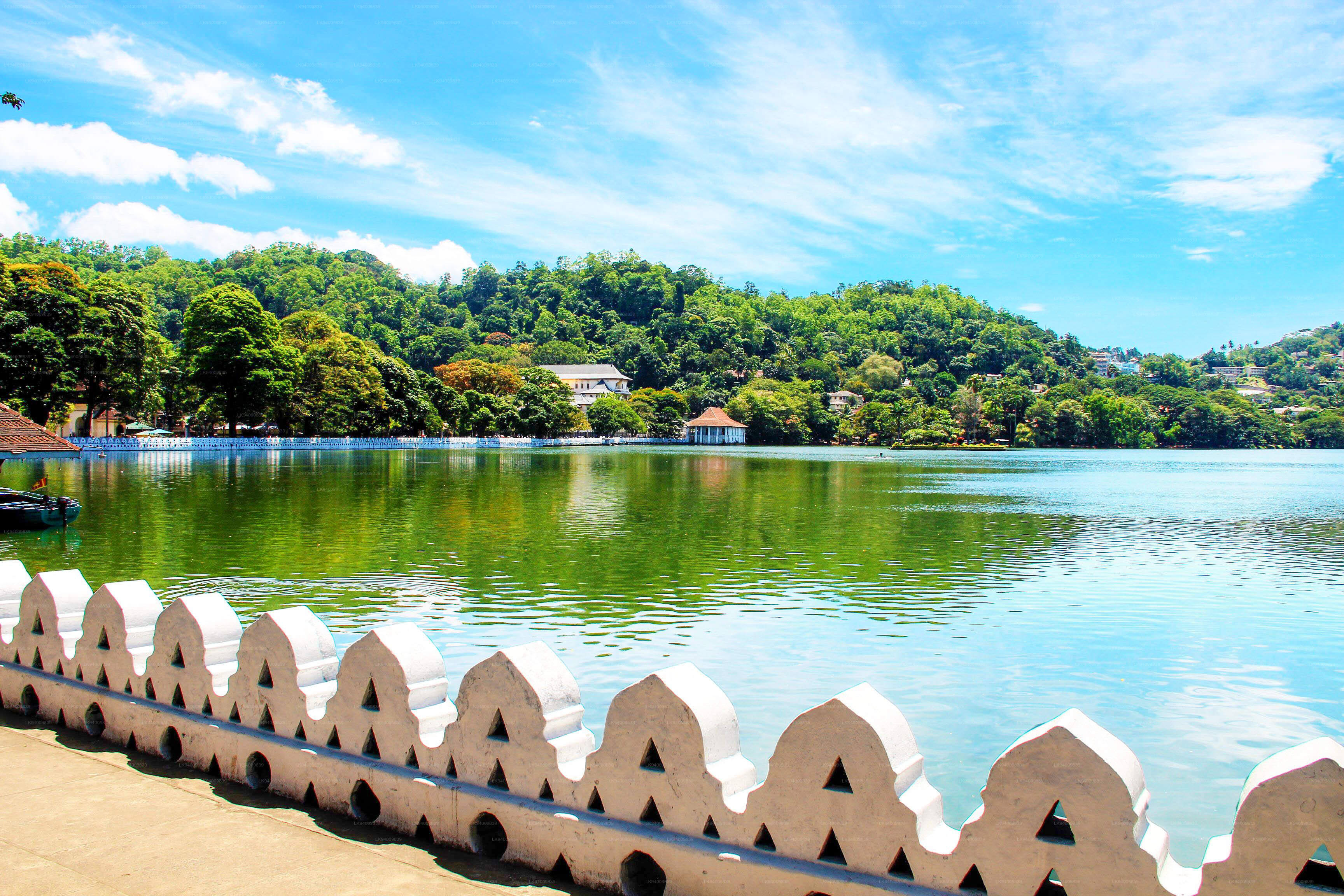 Kandy Lake