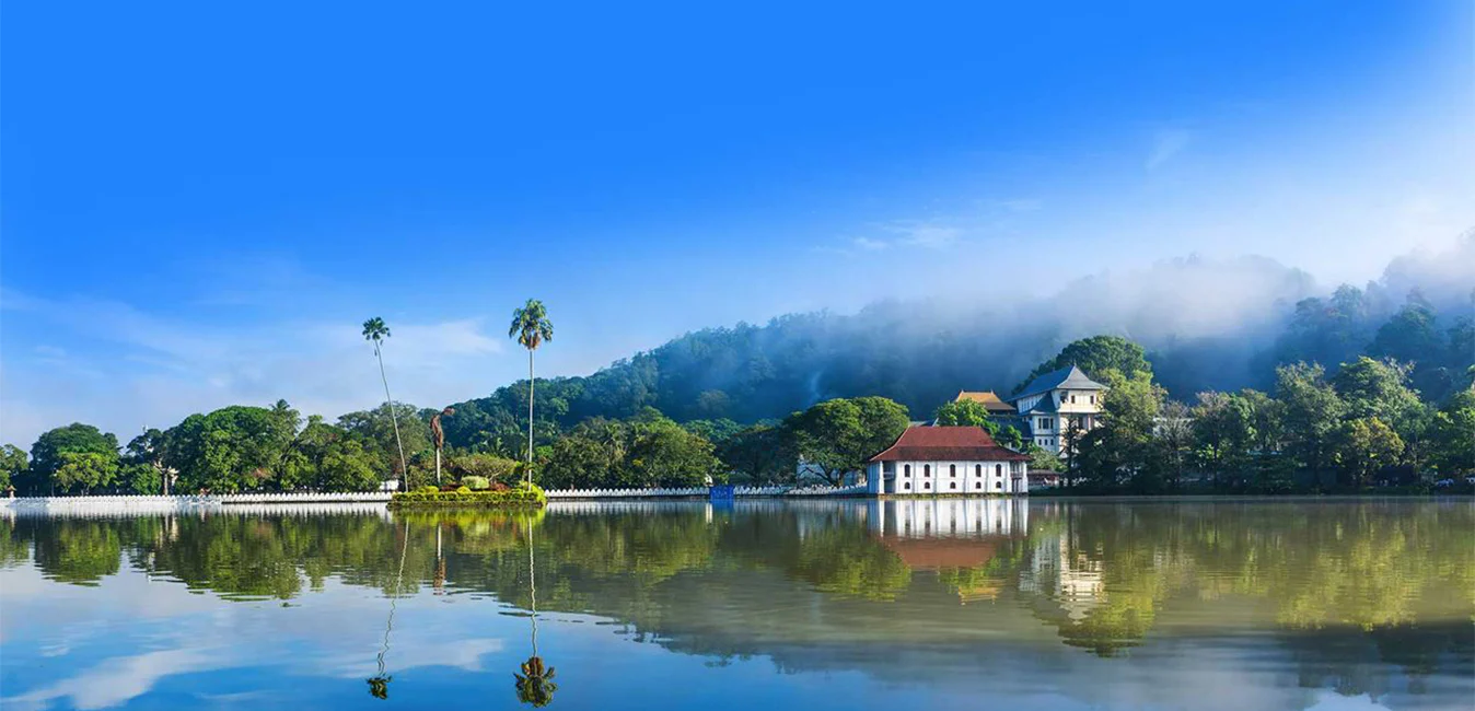 Kandy Lake