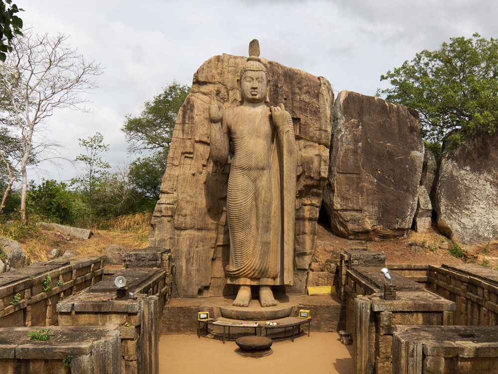 Awukana Buddha Stupa