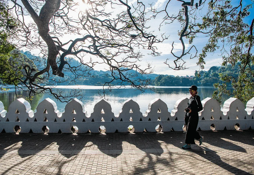 kandy lake
