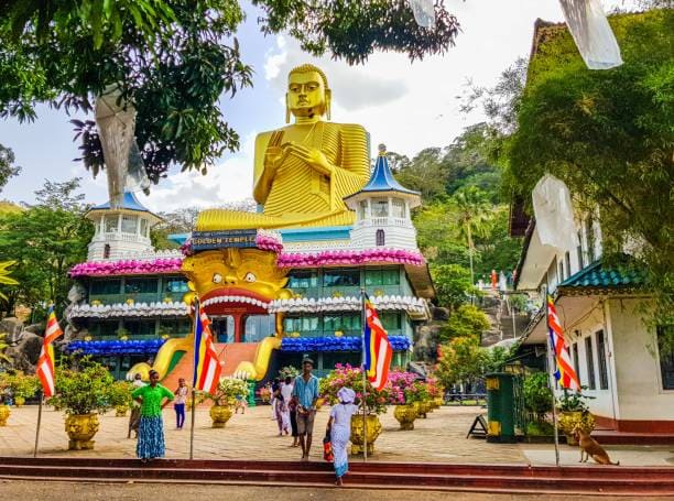 Golden Cave Temple 